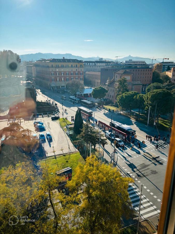 Central Station Suite Bologna Eksteriør bilde