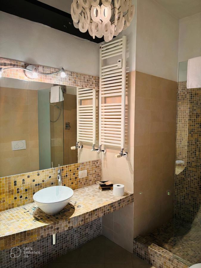 Central Station Suite Bologna Eksteriør bilde